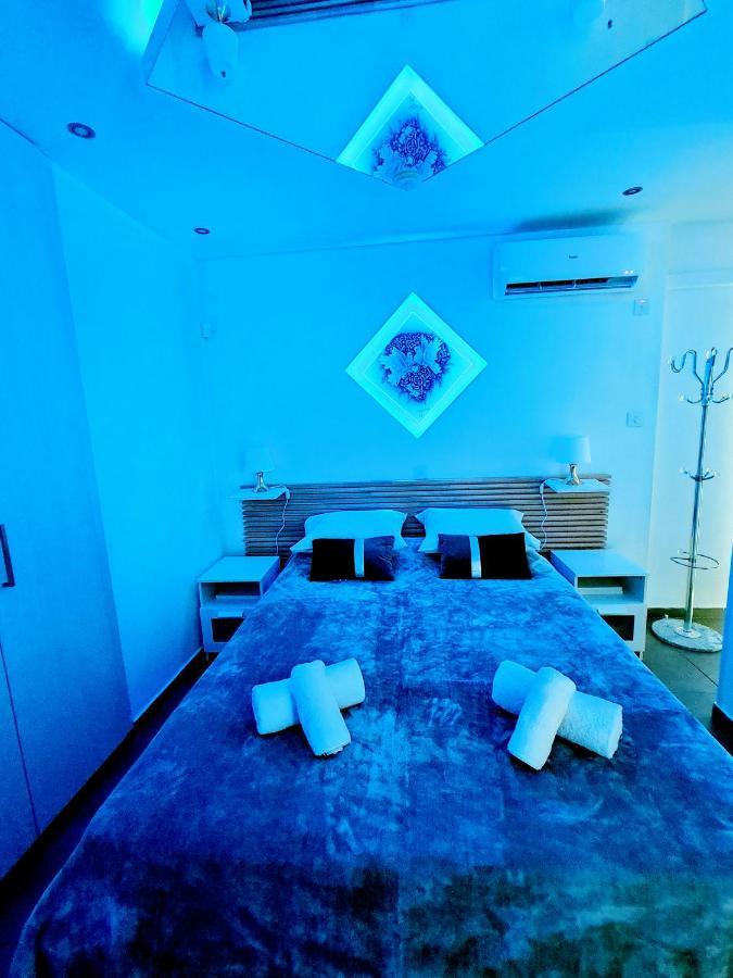 איה נאפה Hidden Lights Deluxe Apartment מראה חיצוני תמונה