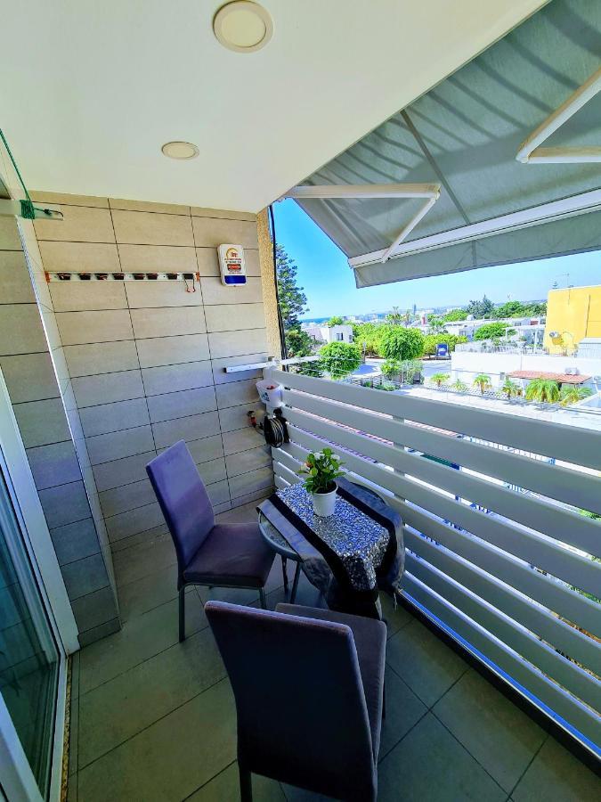 איה נאפה Hidden Lights Deluxe Apartment מראה חיצוני תמונה